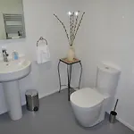 بيت شباب شباب *